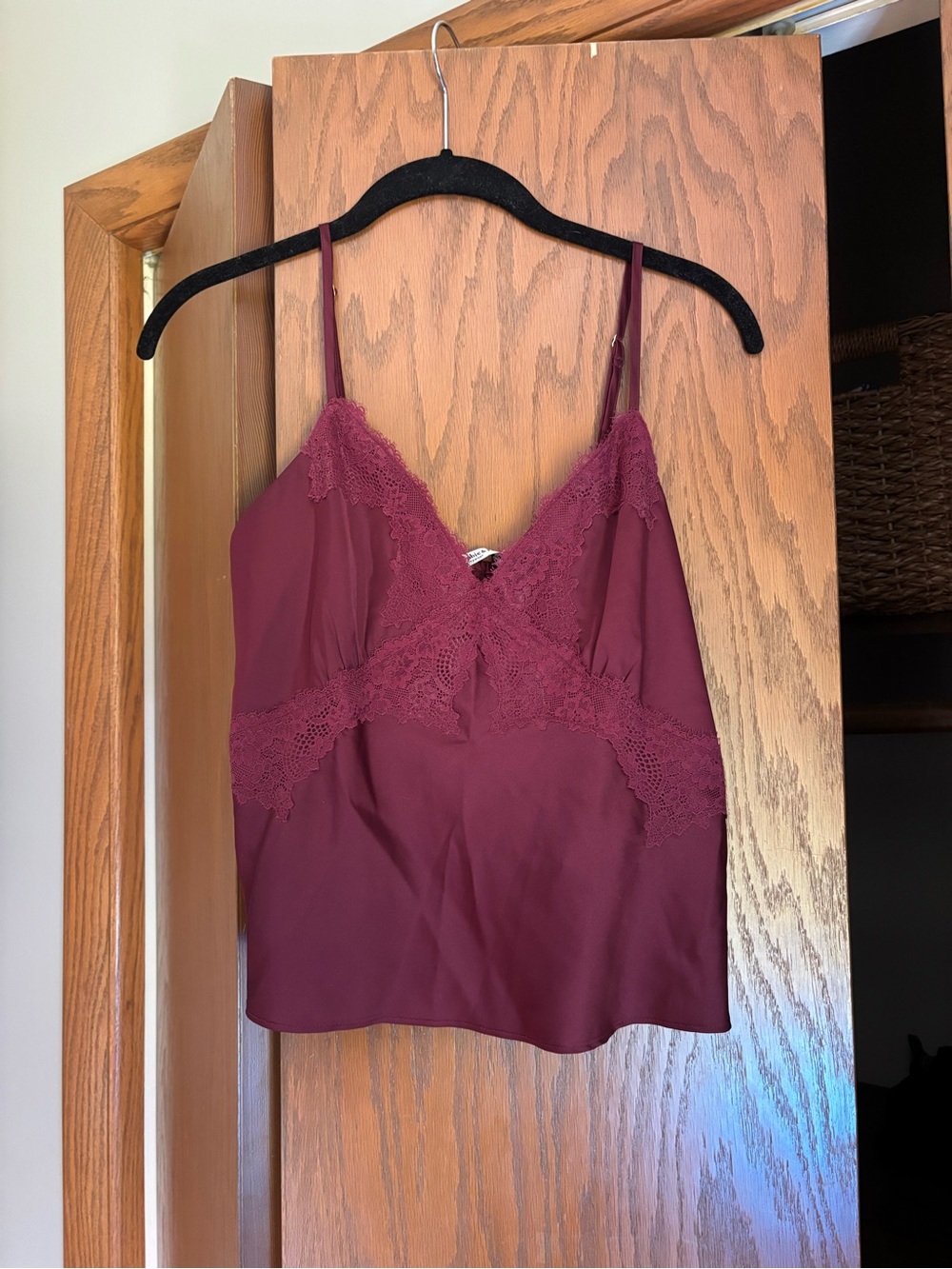 Abercrombie & Fitch Burgundy / Maroon Lace-Trim Camisole